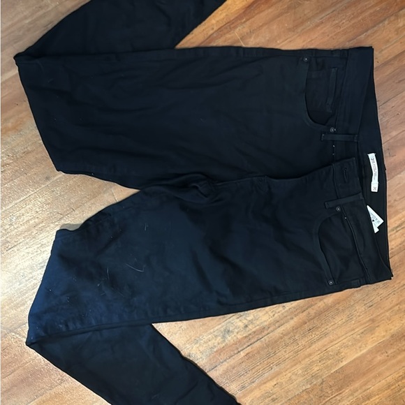 SOLD Levi’s 311 Shaping Skinny Jeans - Picture 2 of 4